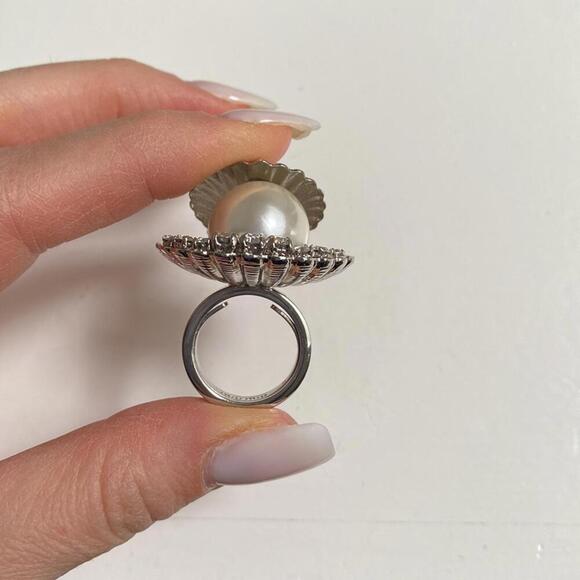 MIU MIU shell ring NWOT authentic size Small - Picture 5 of 7